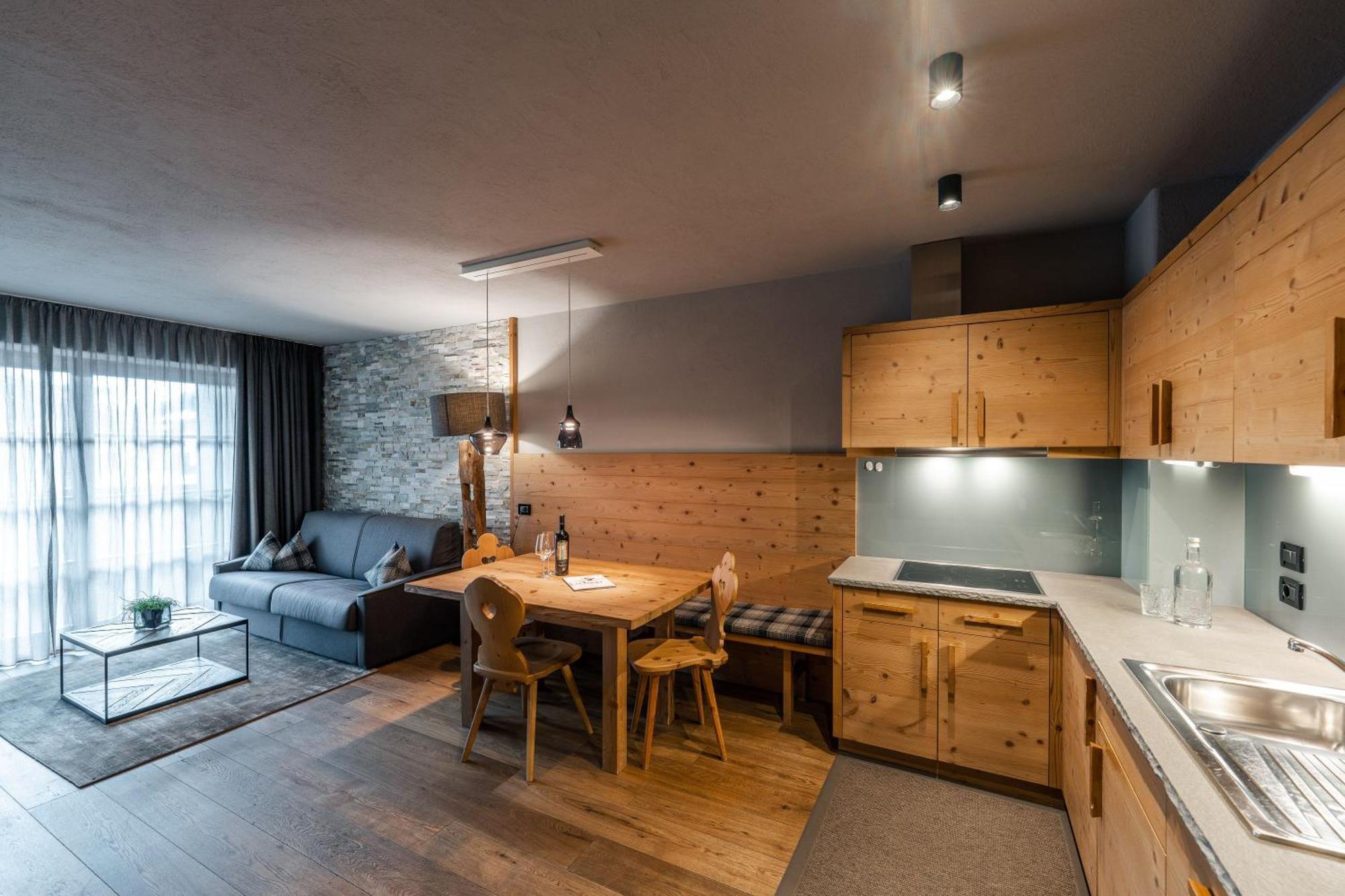 Sportony Mountain Lodges La Villa  Kültér fotó